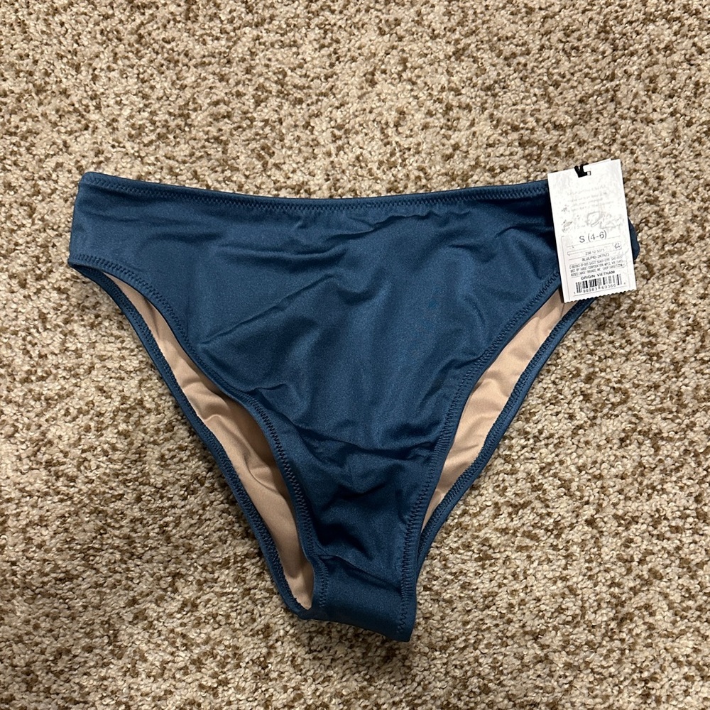 NWT Bikini Bottoms - Size S(4-6)